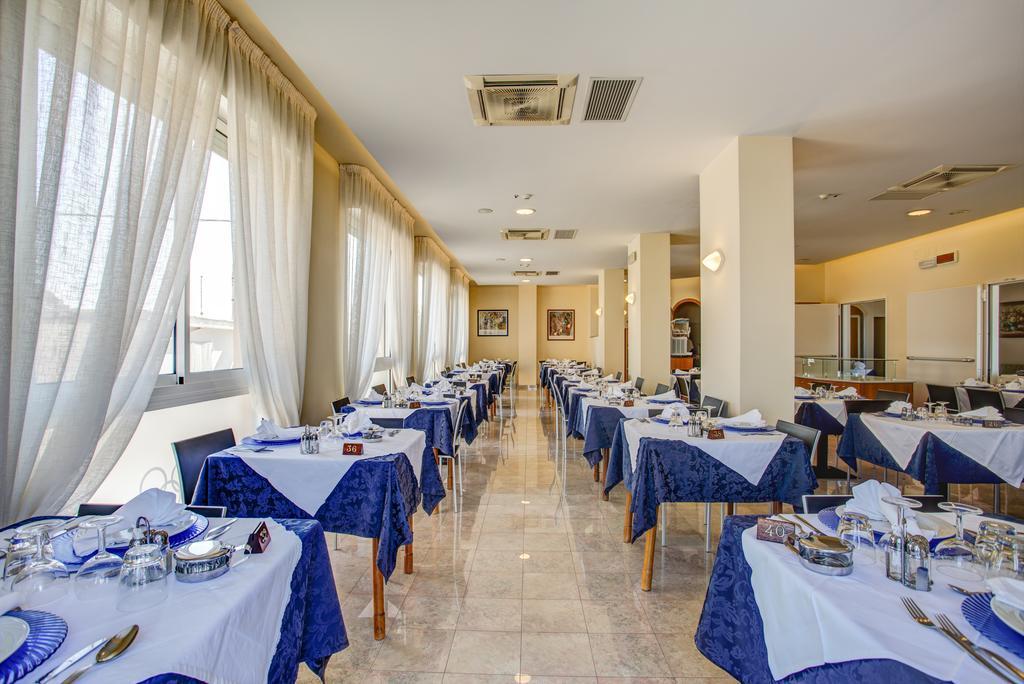 Hotel Olympia Gabicce Mare Extérieur photo